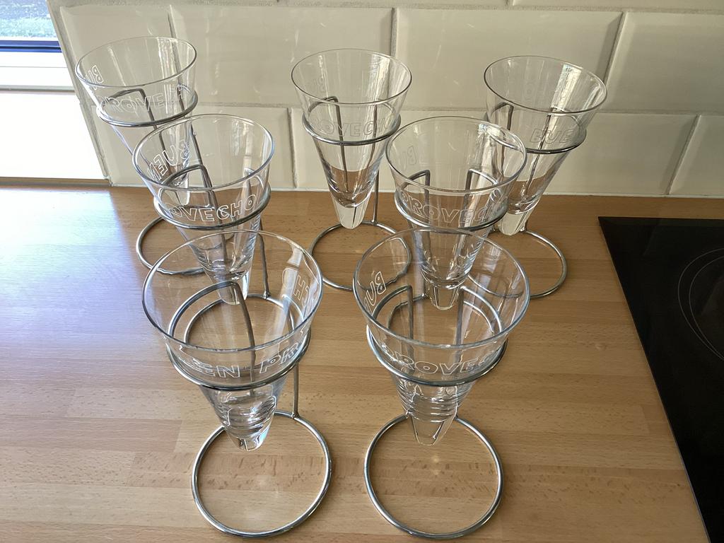 Zeven Riviera Maison dessert glazen op voet., Ophalen, Overige typen, Overige stijlen, Glas
