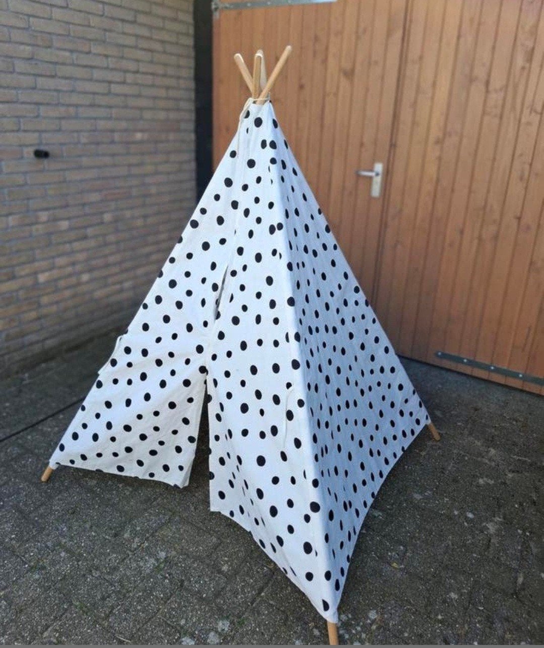 Leuke speel-tipi voor kinderen, zwart-wit stippen, Ophalen, Gebruikt