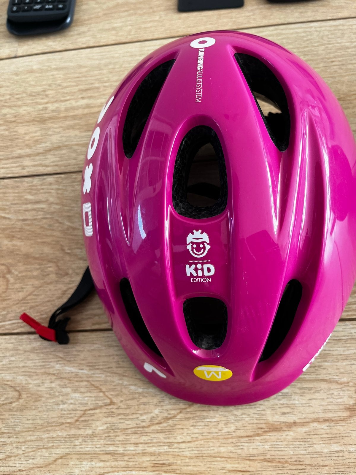B'Twin Fietshelm Roze - Maat 52-56 cm, Ophalen of Verzenden, Zo goed als nieuw, Overige maten, Meisje