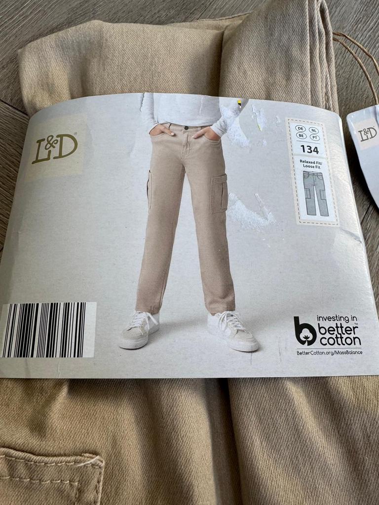 Nieuwe L&D Cargo Jeans Maat 134 - Beige, Ophalen of Verzenden, Zo goed als nieuw