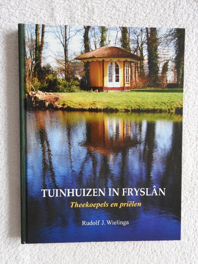 uinhuizen in Fryslân - Theekoepels en priëlen, Ophalen of Verzenden, Zo goed als nieuw