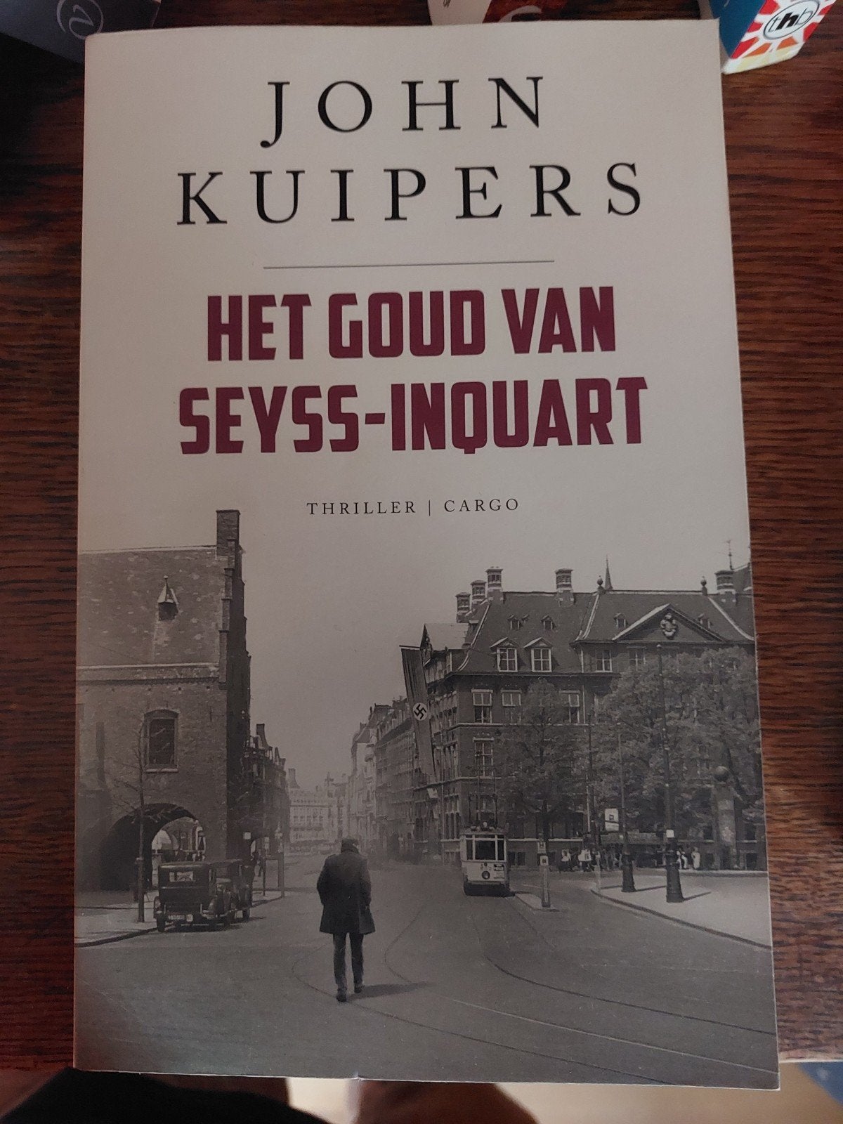 John Kuipers - Het Goud van Seyss-Inquart (Thriller), Boeken, Ophalen of Verzenden, Zo goed als nieuw, John Kuipers