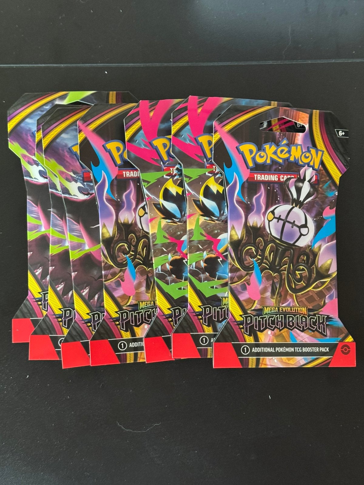 Pokémon Pitch Black Sleeved Booster Pack – Nieuw & Geseald, Ophalen of Verzenden, Nieuw, Booster