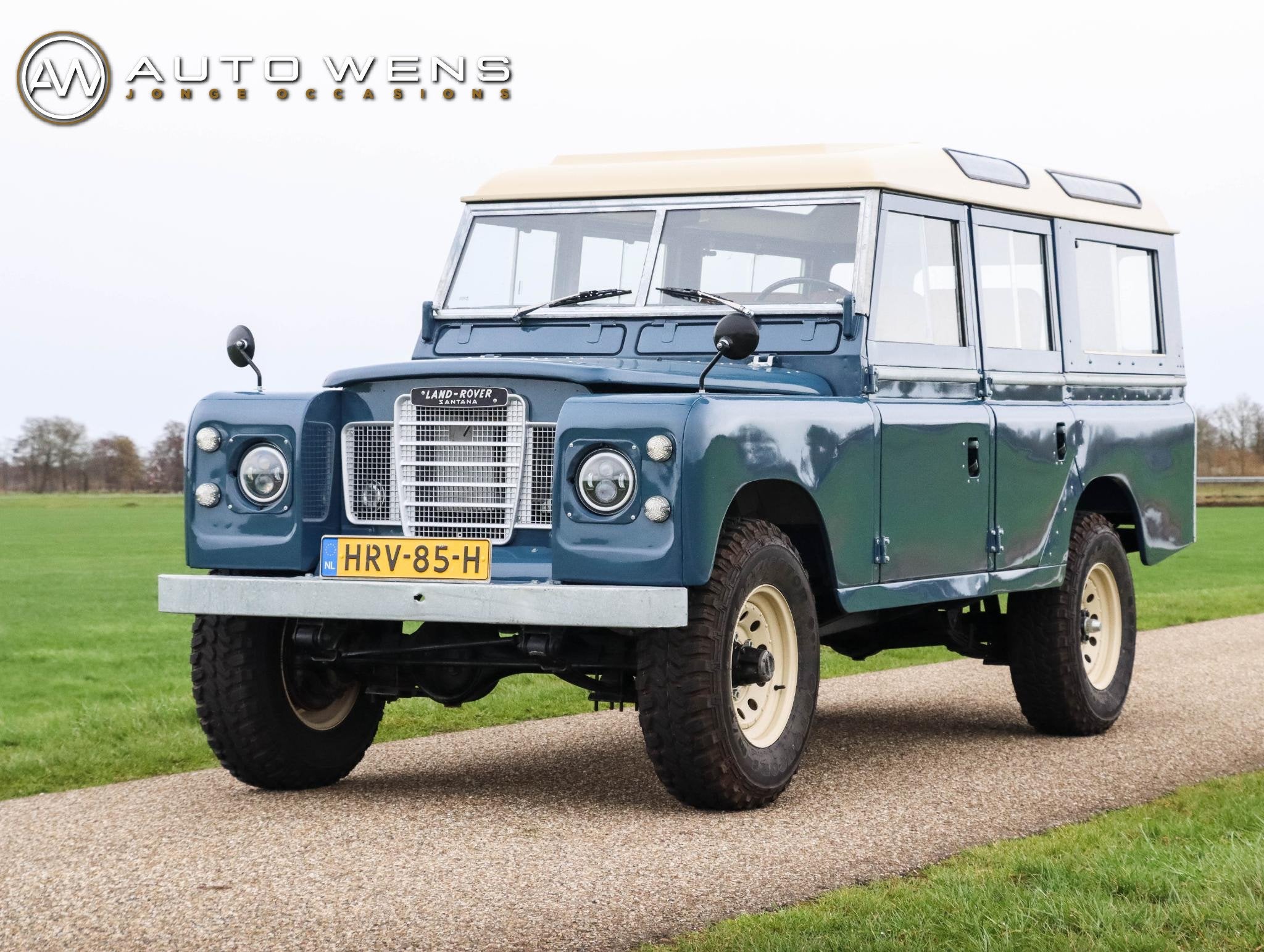 Land rover Series III Santana 109 | Vol Elektrisch 66kWh | i, Auto's, Land Rover, Stof, Gebruikt, Blauw, Vierwielaandrijving