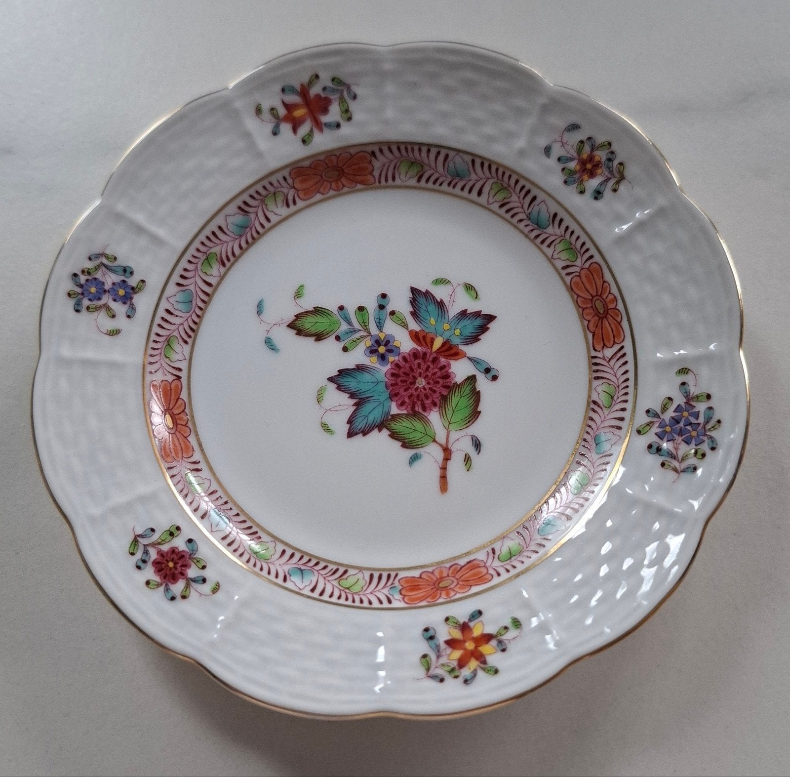 Herend Hungary Apponyi Chinese Bouquet gekleurd bordje,12 cm, Antiek en Kunst, Ophalen of Verzenden