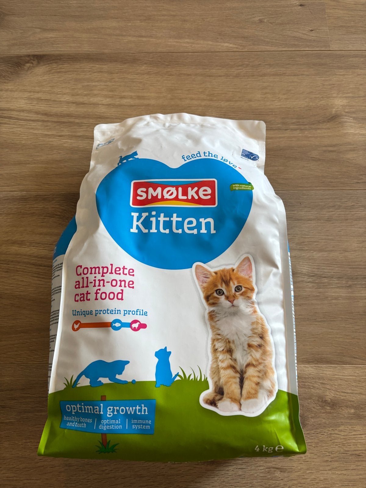 Kittenvoer, Ophalen, Kat