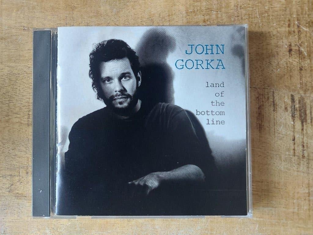CD John Gorka – Land Of The Bottom Line, Ophalen of Verzenden, Zo goed als nieuw
