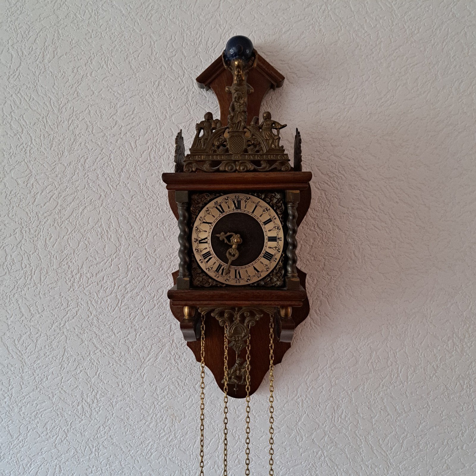 Prachtige Zaanse Wandklok met Hermle Uurwerk (1971), Antiek en Kunst, Ophalen