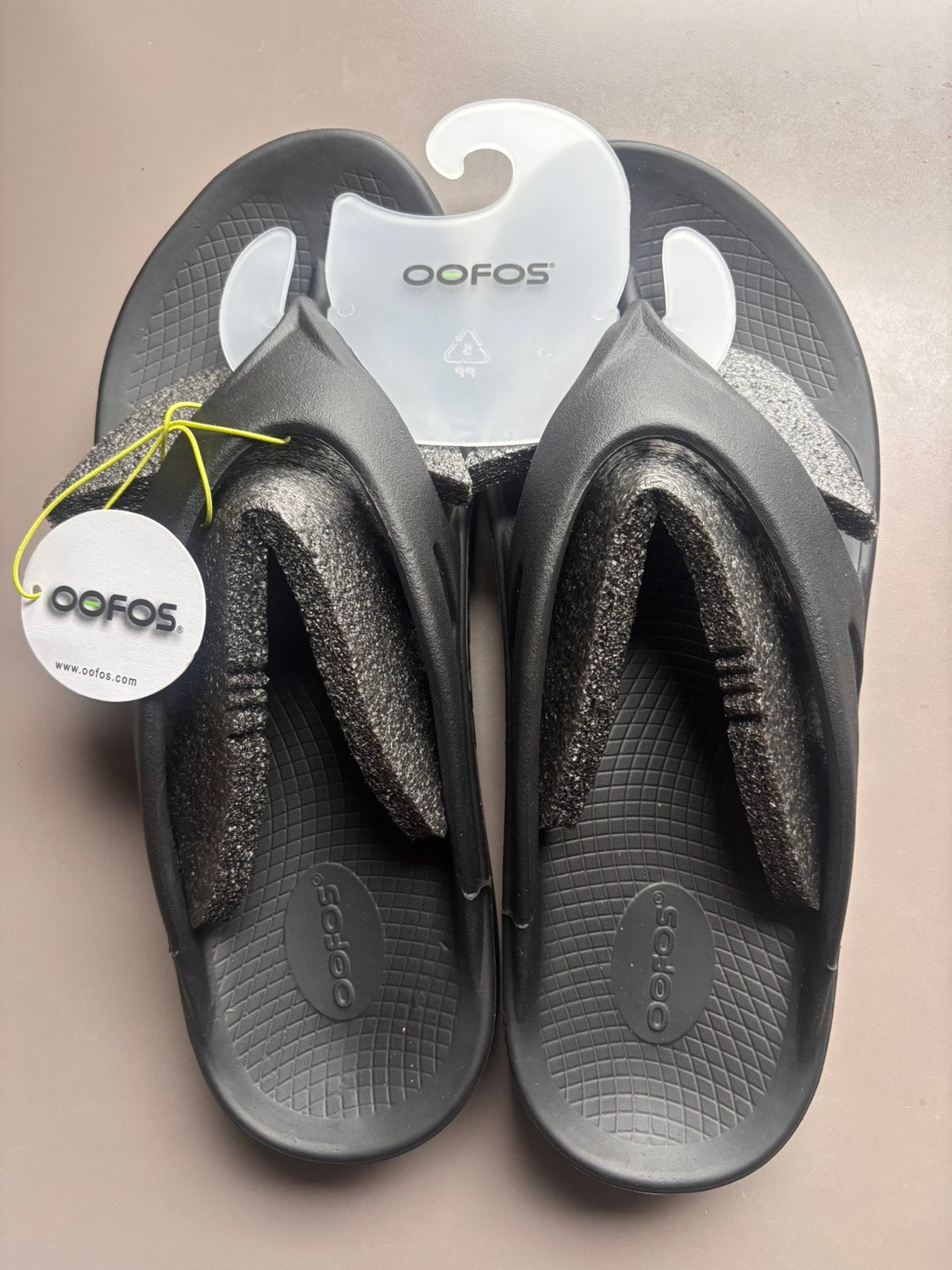 Hagel nieuwe   OOFOS, Slippers, Zwart, Nieuw, Ophalen of Verzenden