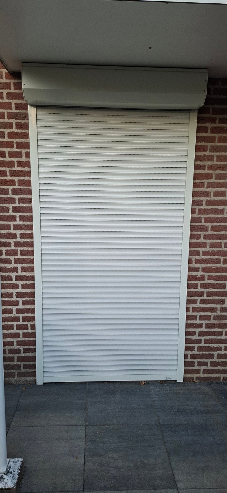 Rolluik 2.35 x 1.19 m, Ophalen