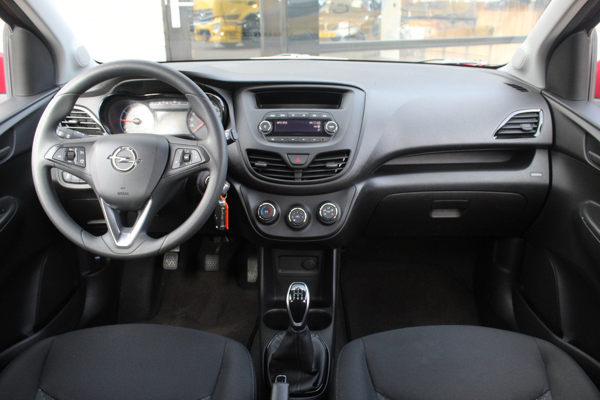 Opel KARL 1.0 EcoFLEX Edition / Airco / Cruise / PDC / N.A.P, Voorwielaandrijving, Stof, Gebruikt, Met garantie (alle)