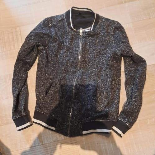Zwart vest met glitter draagmaaat 134 _ 140, Verzenden, Zo goed als nieuw, Meisje, Trui of Vest
