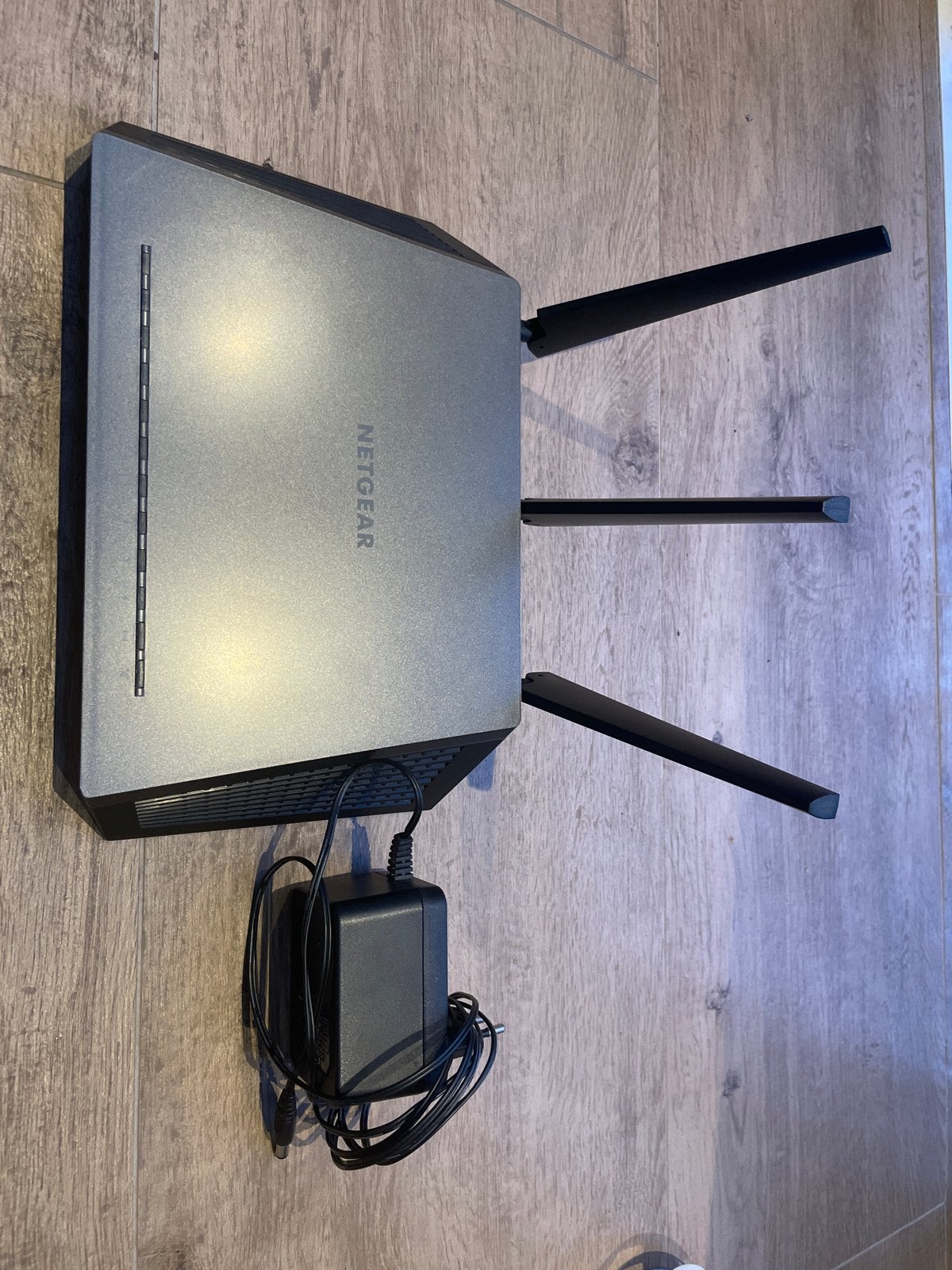 NETGEAR Nighthawk R7000 AC1900 Smart WiFi Router, Ophalen of Verzenden, Zo goed als nieuw, Router