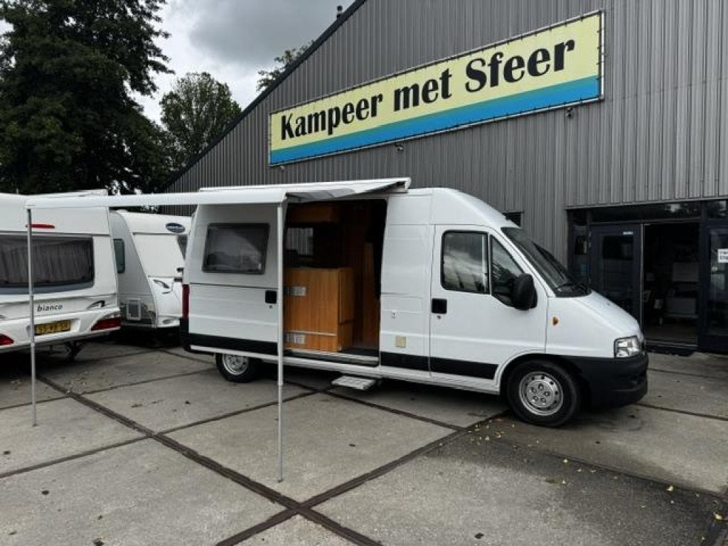 Verkocht Knaus Weinsberg 550 met echte 104.451 km, Reservewiel, Ringverwarming, Raamblindering, Fiat
