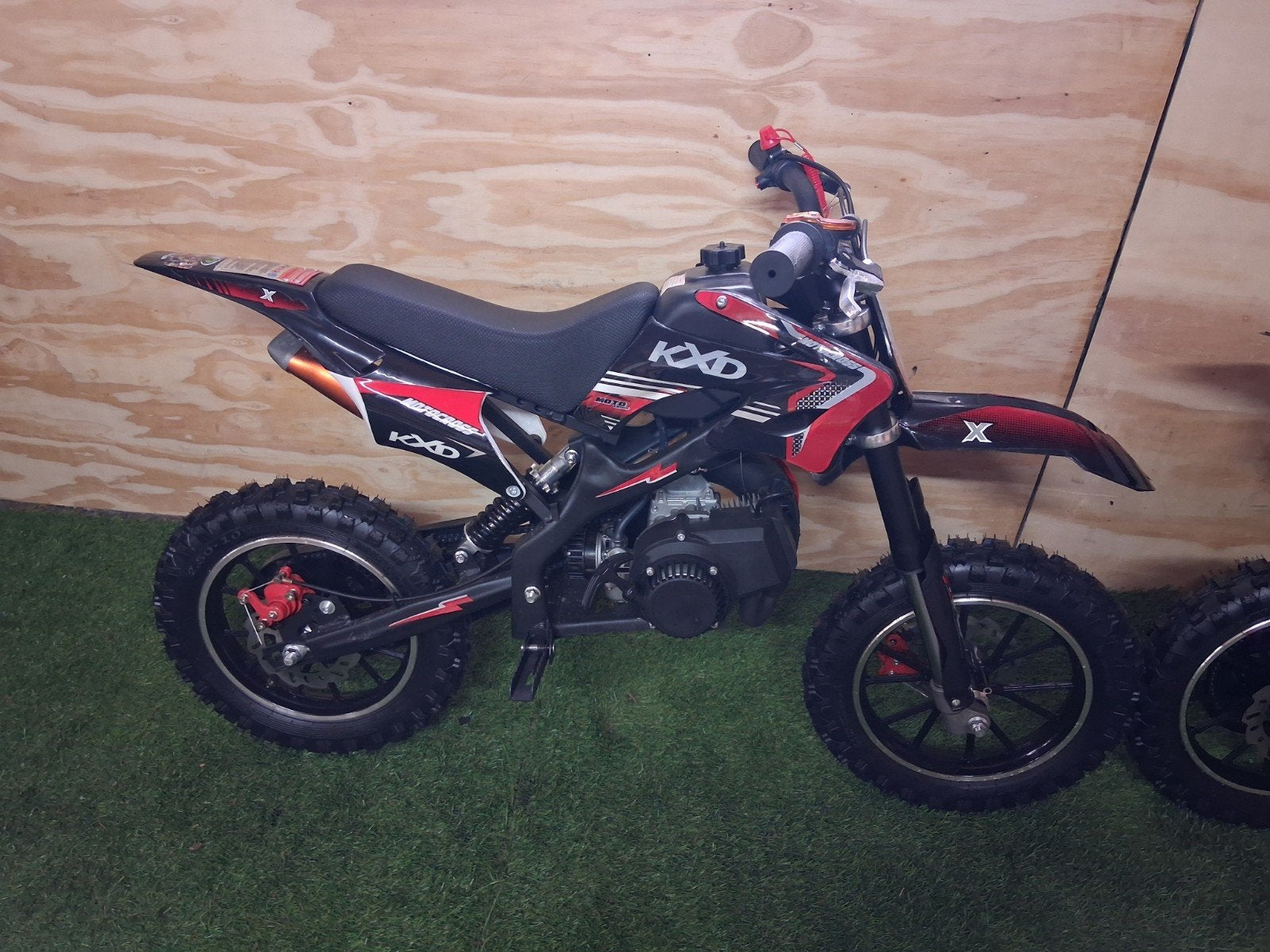 nieuwe minicrosser 49cc de snelheid is begrensbaar, Kinderen en Baby's, Ophalen of Verzenden
