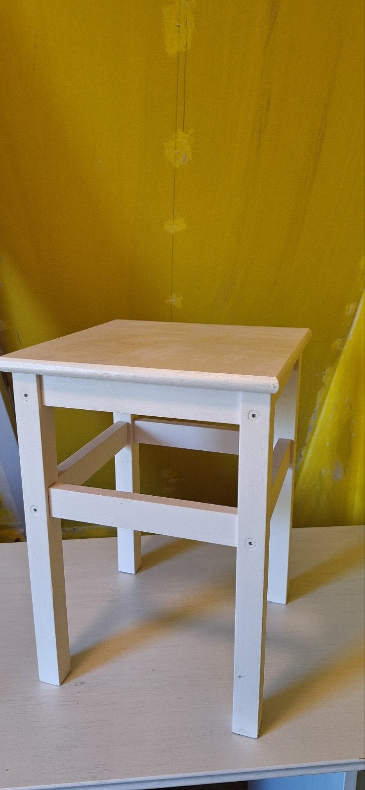 IKEA Oddvar krukje - Wit geverfd houten krukje, Ophalen, Gebruikt, Hout