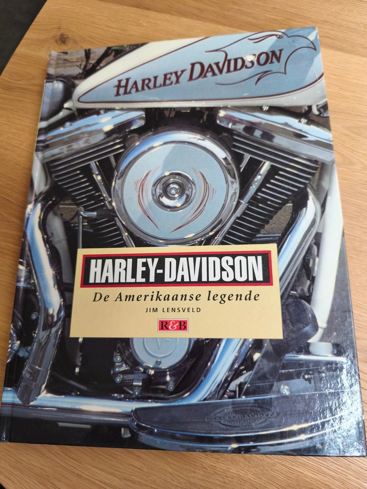 Harley-Davidson: De Amerikaanse legende - Boek, Ophalen of Verzenden, Zo goed als nieuw, Jim Lensveld