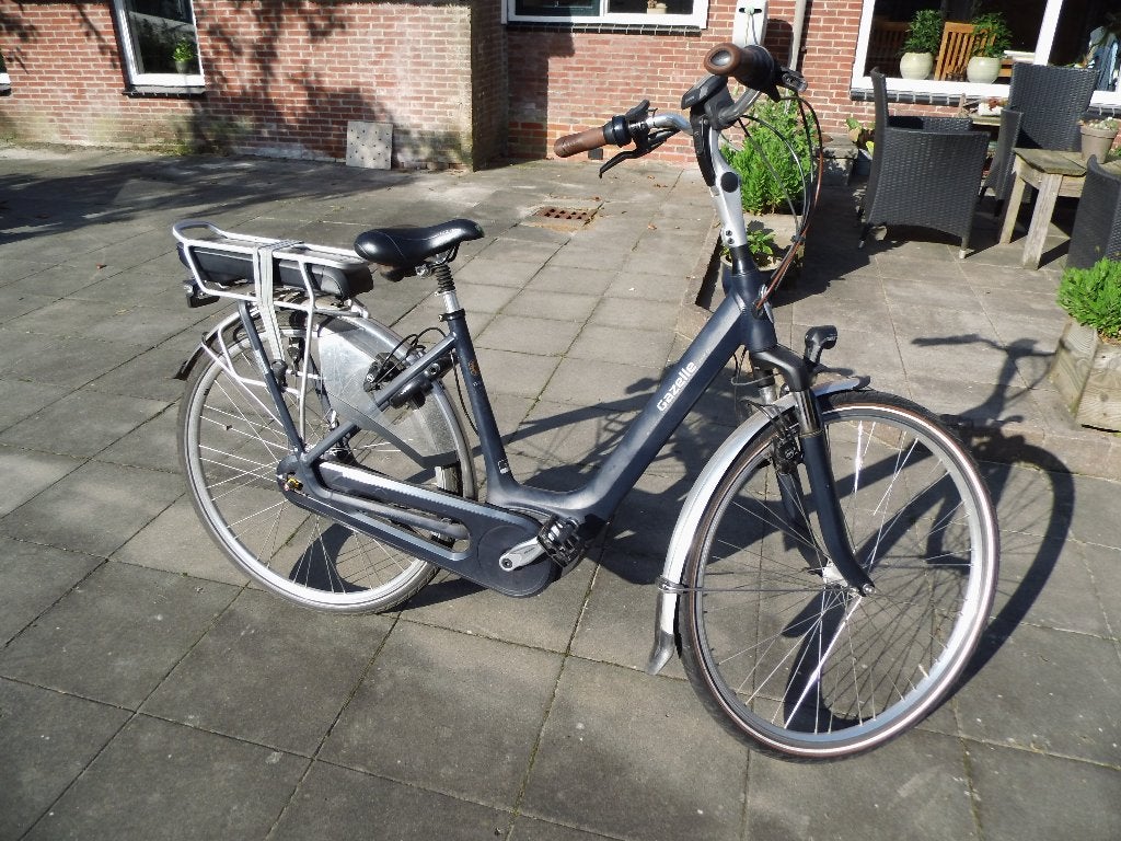 gazelle elektrisch fiets, Ophalen, Gebruikt, 47 tot 51 cm, 50 km per accu of meer
