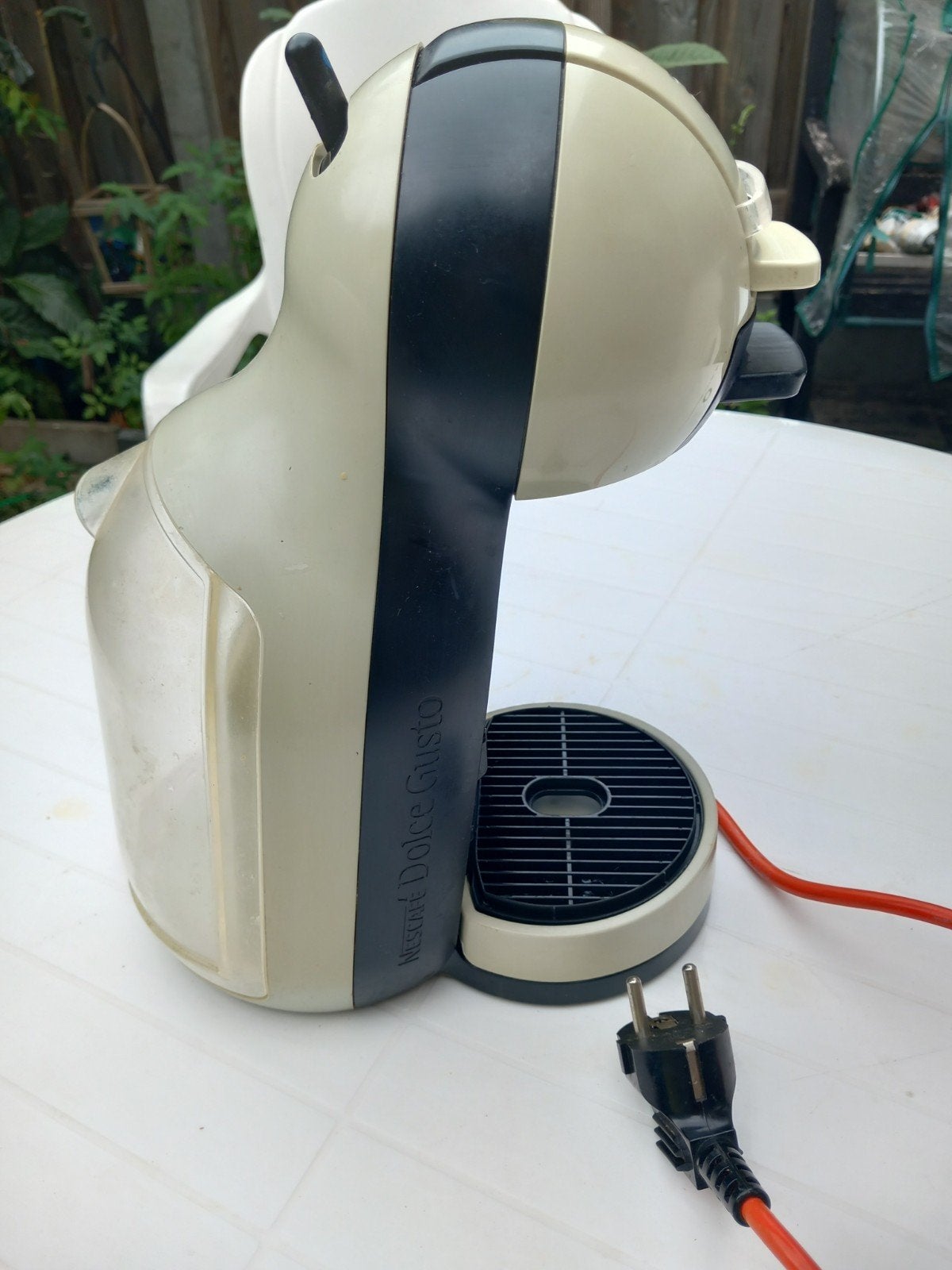 NESCAFÉ Dolce Gusto Koffiemachine - Heerlijke Koffie, Ophalen, Koffiepads en cups, Gebruikt, Koffiemachine