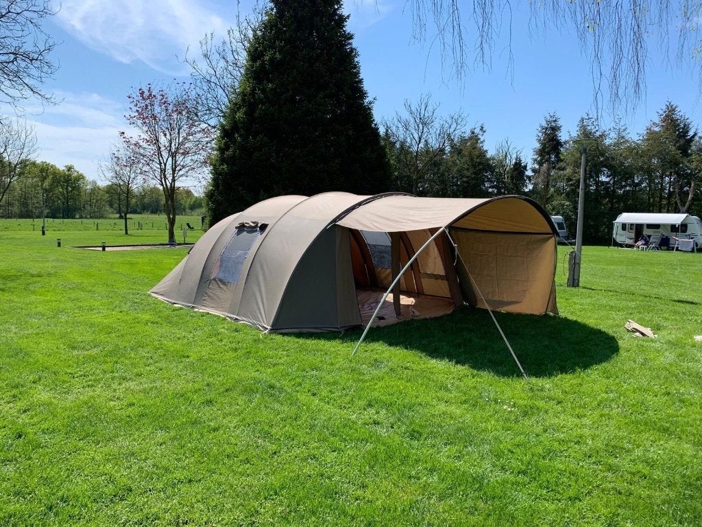 Falco Zeearend 6-persoons tent, Caravans en Kamperen, Tenten, tot en met 6, Zo goed als nieuw, Ophalen