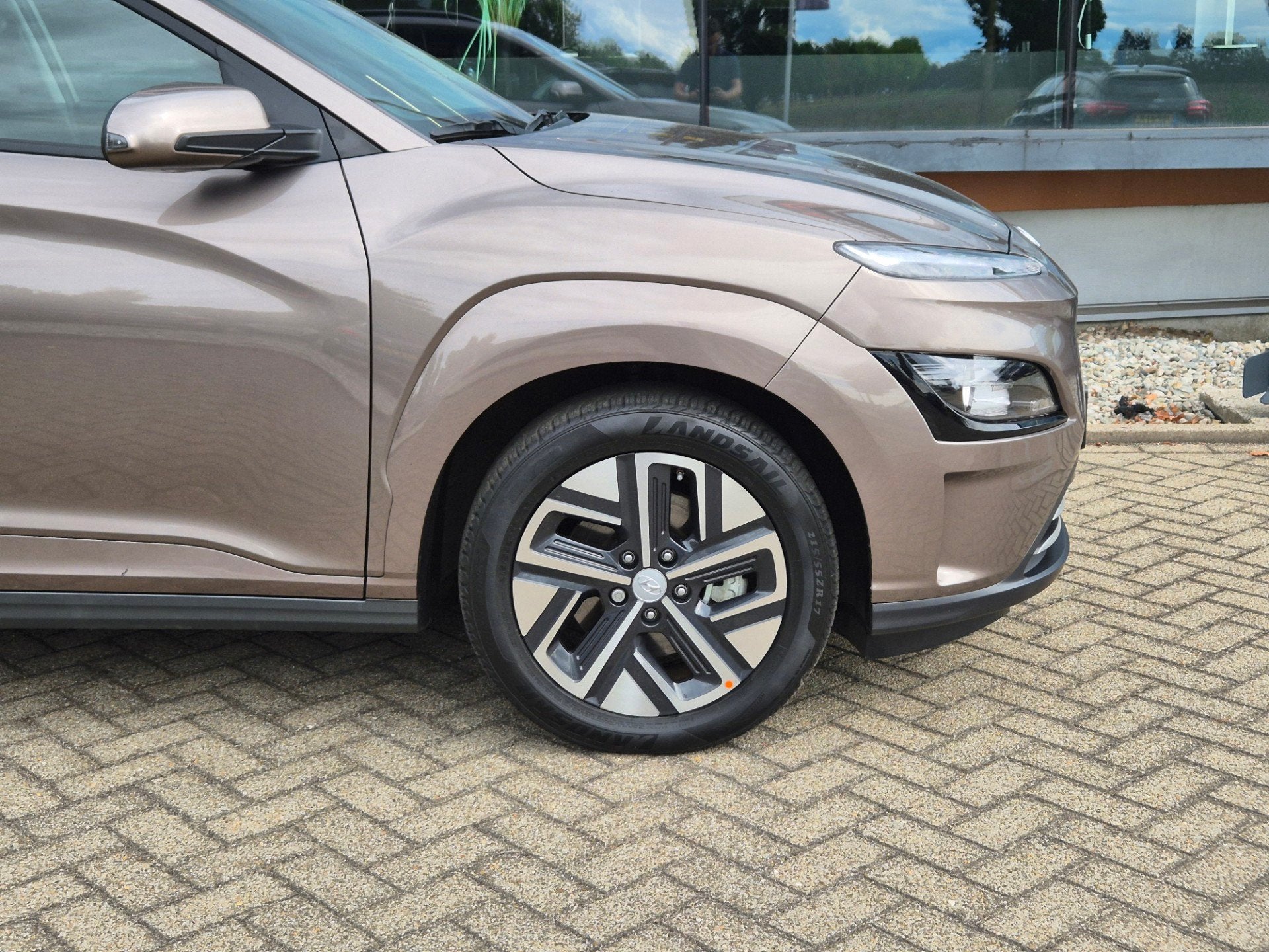 Hyundai Kona EV Fashion 64 kWh / trekhaak, Gebruikt, Bruin, Kona, Automatische klimaatregeling