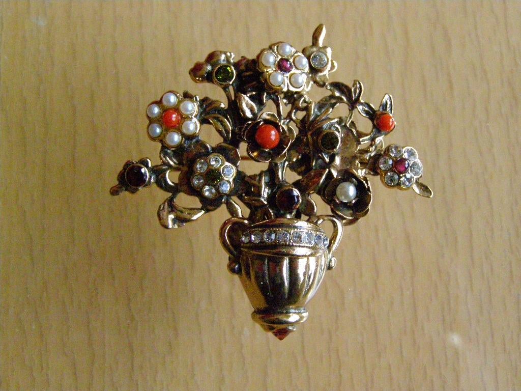 VINTAGE BROCHE BIJOUX CASCIO FLORENCE BLOEMENMAND EDELSTEEN, Sieraden, Tassen en Uiterlijk, Broches, Overige materialen, 4 tot 7 cm