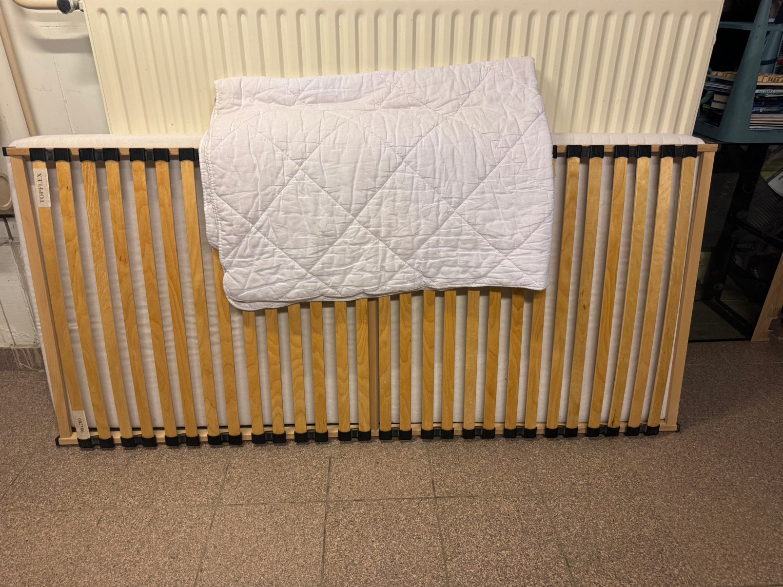 GRATIS: matras, lattenbodem en dekbed, Huis en Inrichting, Ophalen, Gebruikt, 90 cm, Eenpersoons