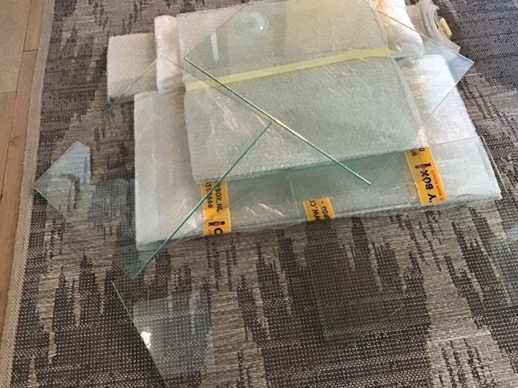 Geslepen en geharde glasplaten in allerlei maten, 11 stuks !, Ophalen, Minder dan 80 cm, Minder dan 80 cm, Zo goed als nieuw
