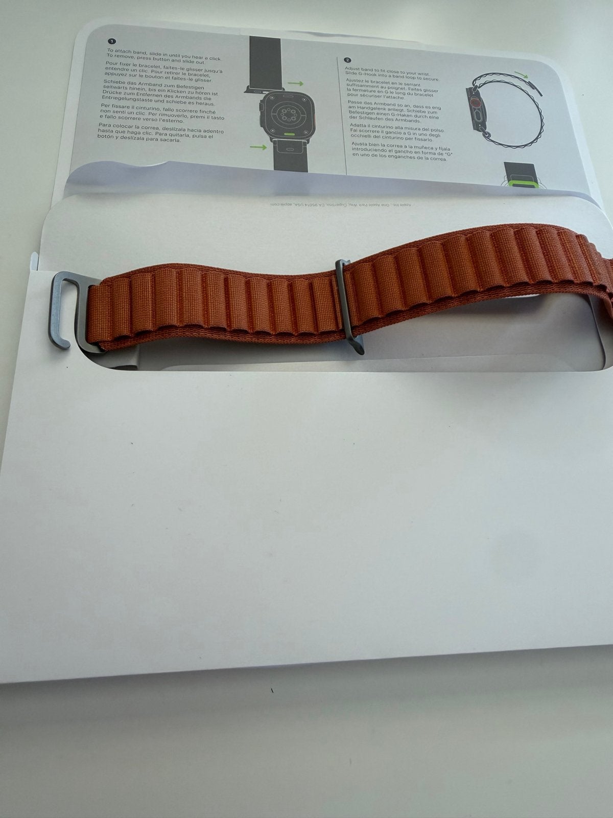 Apple Watch Ultra Alpine Loop Terra Cotta 49mm Titanium, Sieraden, Tassen en Uiterlijk, Smartwatches, IOS, Oranje, Ophalen of Verzenden