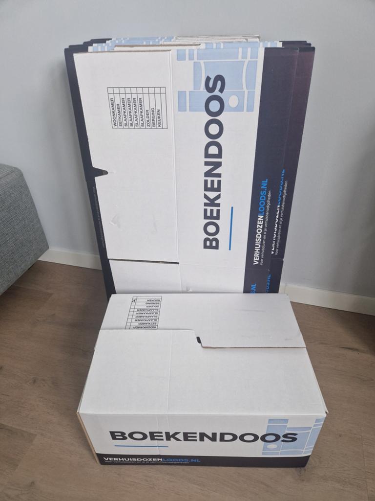 12 verhuisdozen / boekendozen - extra stevig, Doe-het-zelf en Verbouw, Kratten en Dozen, Doos, Minder dan 50 cm, Minder dan 35 cm