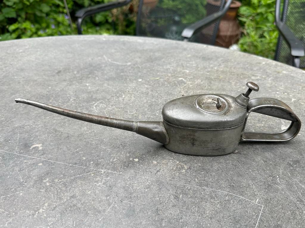 Vintage Oliekan - Klassieke Metalen Oliekan, Ophalen of Verzenden