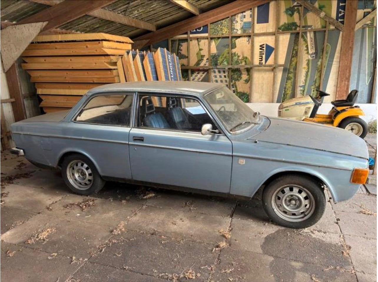 Volvo 142 2.0 DL 1974 Blauw, 4 cilinders, 1200 kg, Handgeschakeld, Particulier