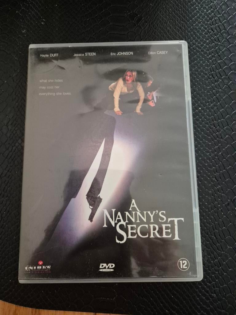 A nanny secret, Vanaf 12 jaar, Ophalen of Verzenden, Zo goed als nieuw