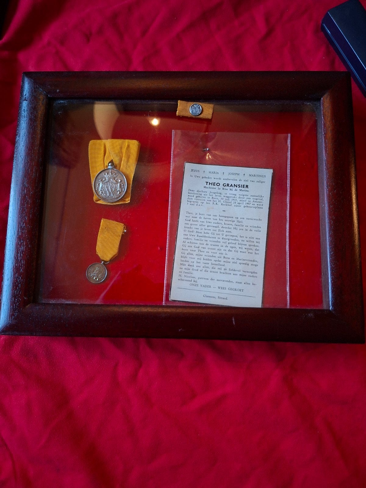 Nalatenschap gesneuvelde marinier Trouwe Dienst zilver 'W', Ophalen of Verzenden, Landmacht, Nederland, Embleem of Badge