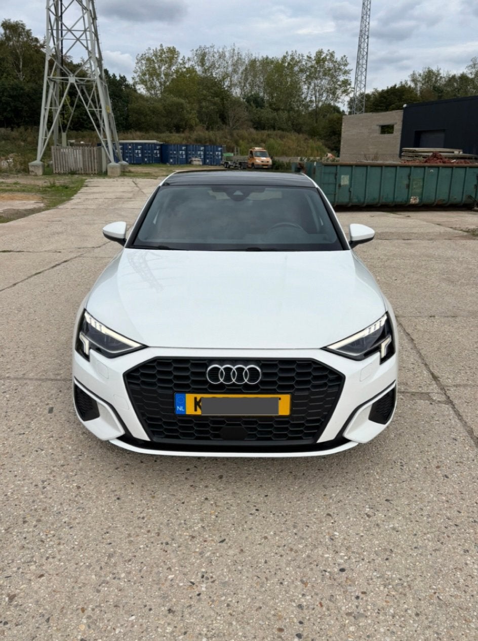 Audi A3 Sportback 2.0 TDI 2022 Pano Matrix Pro line, Auto's, Stof, 4 cilinders, 150 pk, Wit