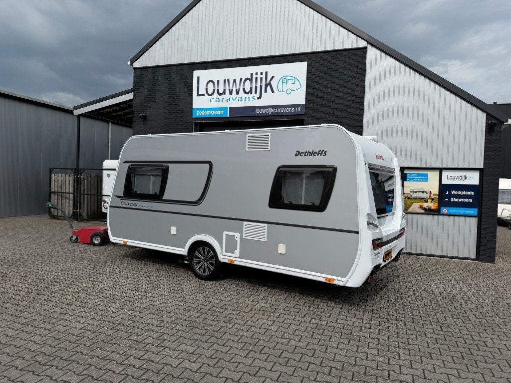DETHLEFFS Camper 460 EL ’23 (Enkele Bedden, Mover), Caravans en Kamperen, Rondzit, Bedrijf, 2 aparte bedden, Tot en met 4