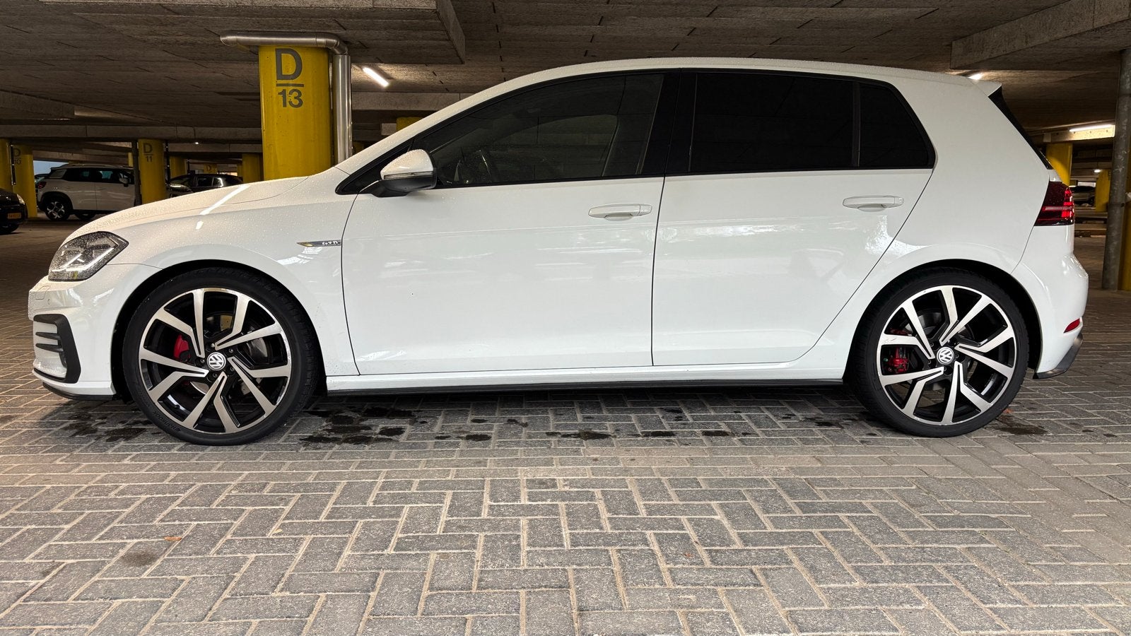 Volkswagen Golf 7.5 GTD 2017 | DSG bak vervangen | Panorama, Dealer onderhouden, Verwarmde buitenspiegels, Wit, Leder