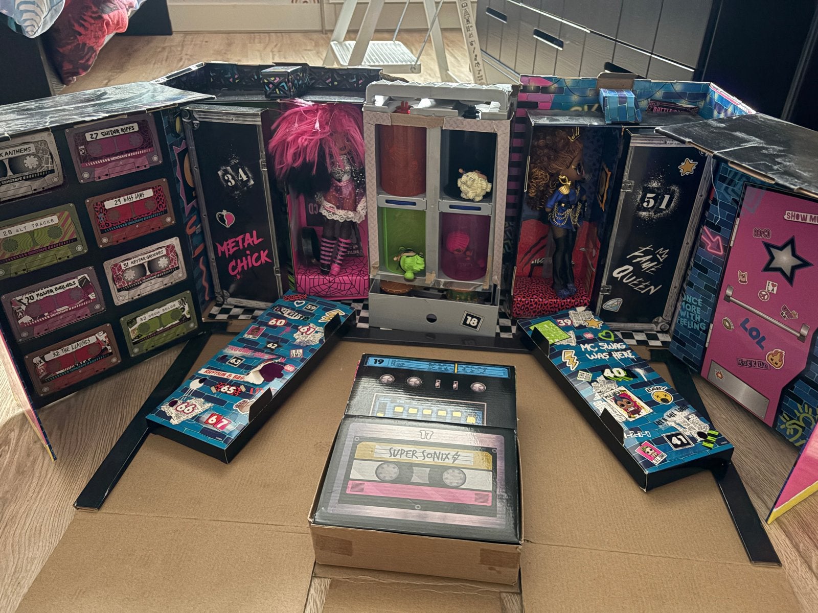 L.O.L. Surprise! Remix Super Surprise set, Kinderen en Baby's, Speelgoed | Poppen, Ophalen, Gebruikt, Overige typen