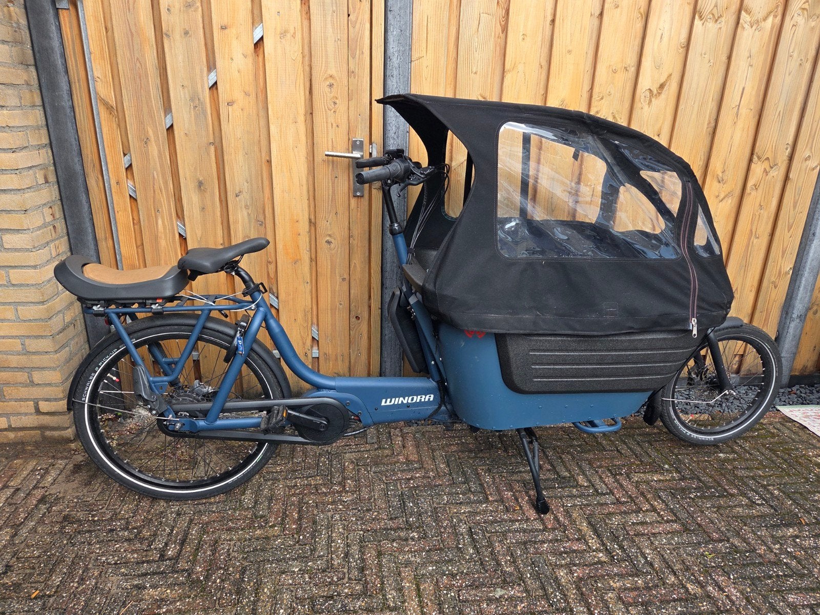 Winora F.U.B. 2W bakfiets, Ophalen