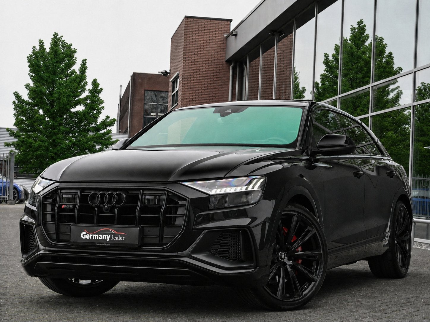 Audi SQ8 4.0TDI V8 435PK Quattro Pano 4W-best. B&O Nachtzich, Auto's, Dealer onderhouden, 435 pk, Gebruikt, Met garantie (alle)