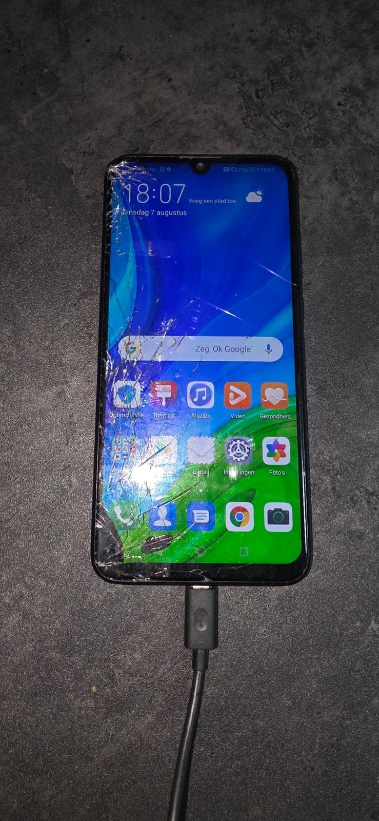 Huawei telefoon met gebarsten scherm, Ophalen, Niet werkend, Zonder abonnement, Zonder simlock