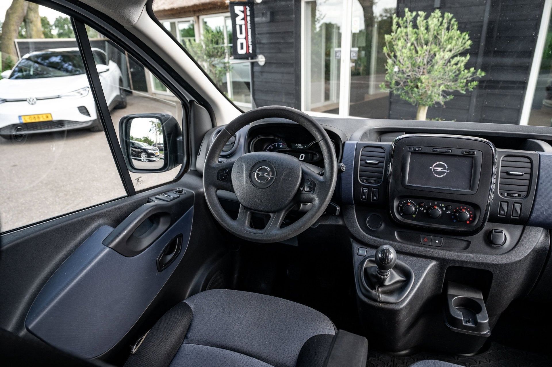 Opel Vivaro 1.6 CDTI L2H1 Dubbele Cabine I Trekhaak I 6 Pers, Auto's, Voorwielaandrijving, Euro 5, Stof, Gebruikt