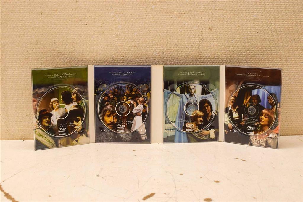 4 dvd box Kunt u mij de weg naar Hamelen Vertellen , mijnhee, Ophalen of Verzenden, Gebruikt