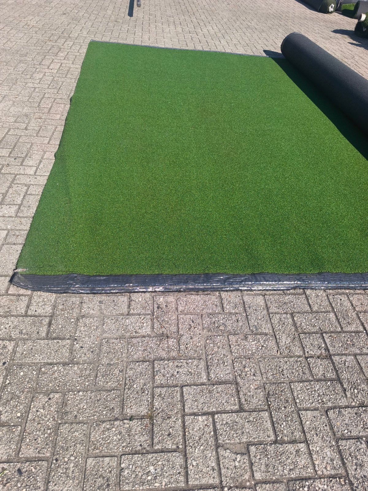 kunstgras nieuw 3x4 meter 18 mm hoog, hockey gras, Ophalen of Verzenden, Nieuw, 10 tot 20 m², Kunstgras