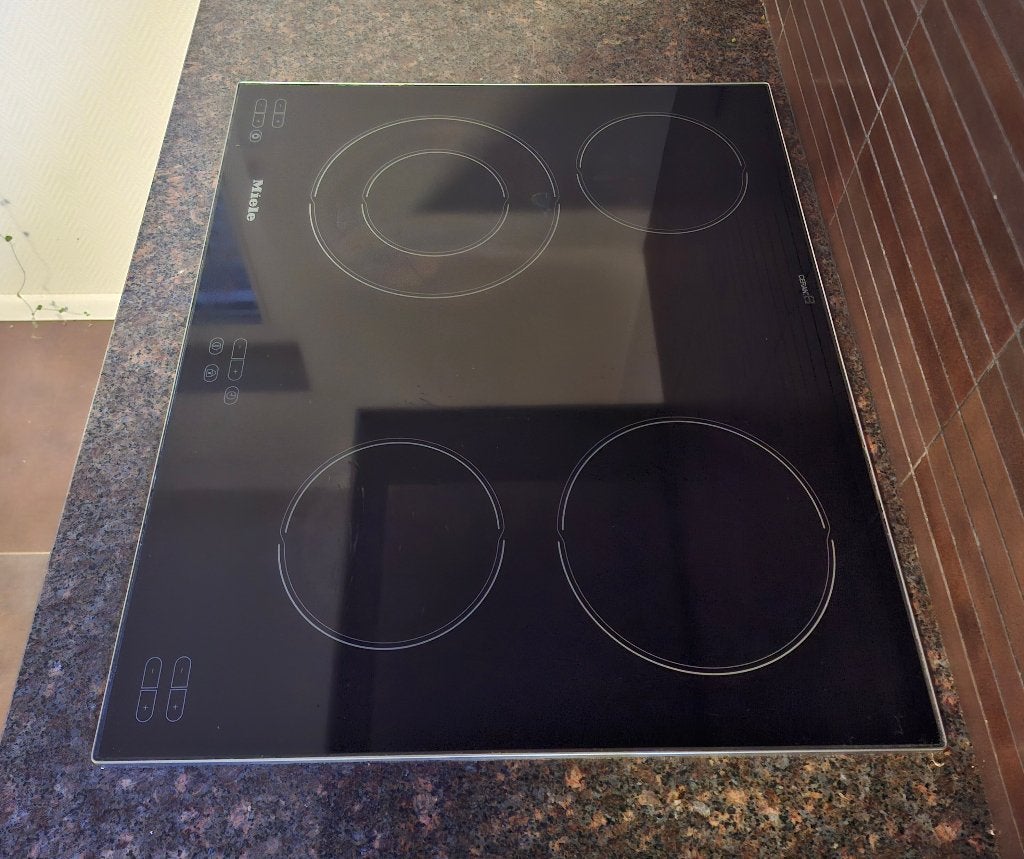 Miele Keramische kookplaat KM 541 6200 W, Witgoed en Apparatuur, Ophalen, Gebruikt, Keramisch, 4 kookzones