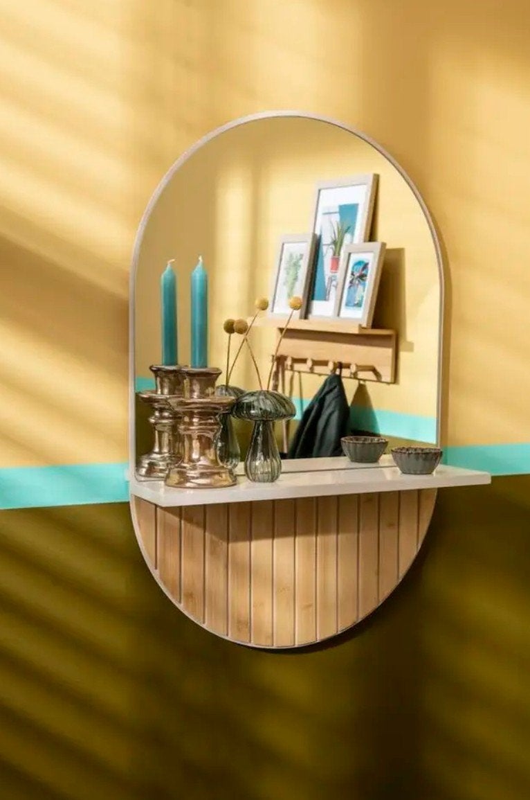 Spiegel naturel met plankje, Huis en Inrichting, Woonaccessoires | Spiegels, Ophalen, Nieuw, Minder dan 100 cm, Ovaal