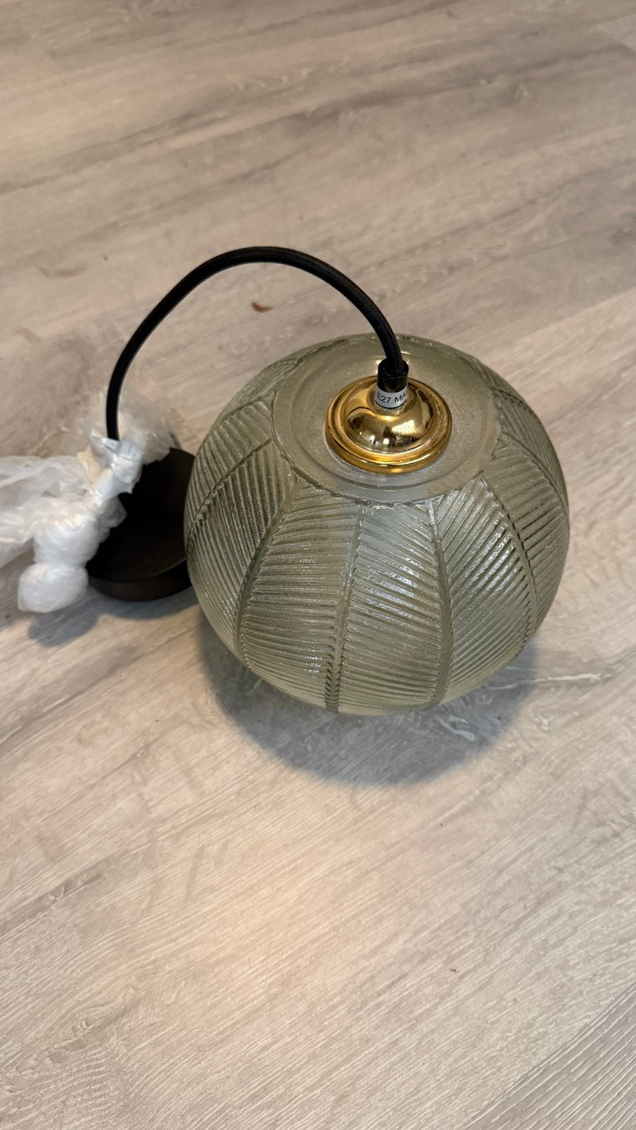 Glazen hanglamp met E27 fitting, Ophalen of Verzenden, Nieuw, Glas, E27 (groot)