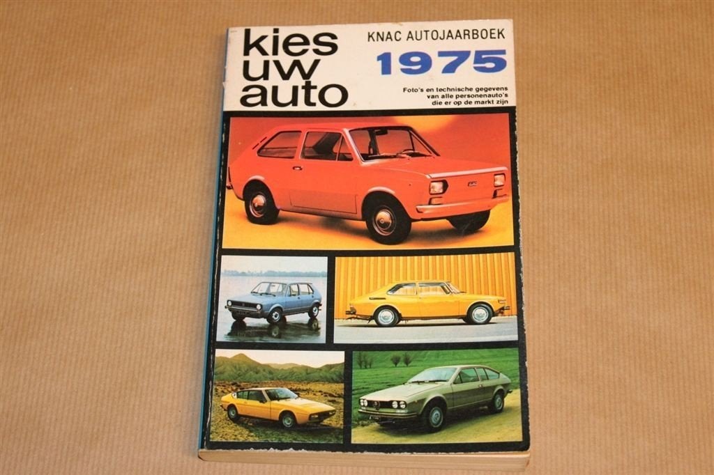 Kies uw auto - KNAC Autojaarboek 1975, Ophalen of Verzenden, Zo goed als nieuw, Algemeen