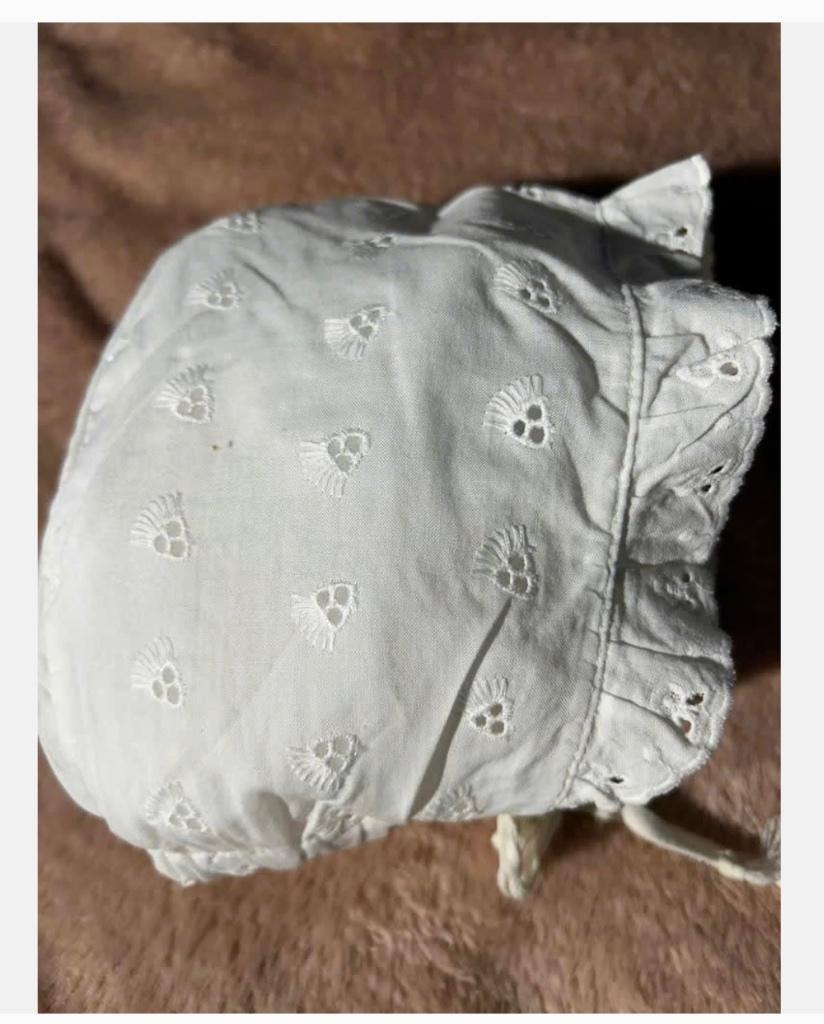 Antiek Broderie mutsje voor baby, beer of pop, Ophalen of Verzenden, Kinderen