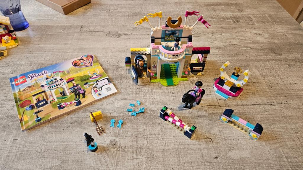 Lego friends 41367 paarden, Ophalen of Verzenden, Zo goed als nieuw